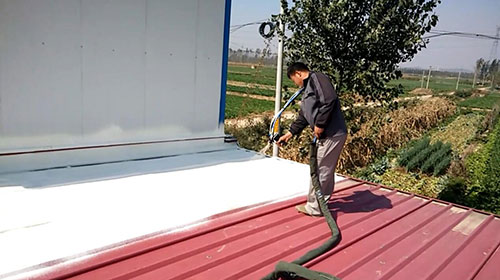 彩鋼屋面噴塗聚脲施工案例